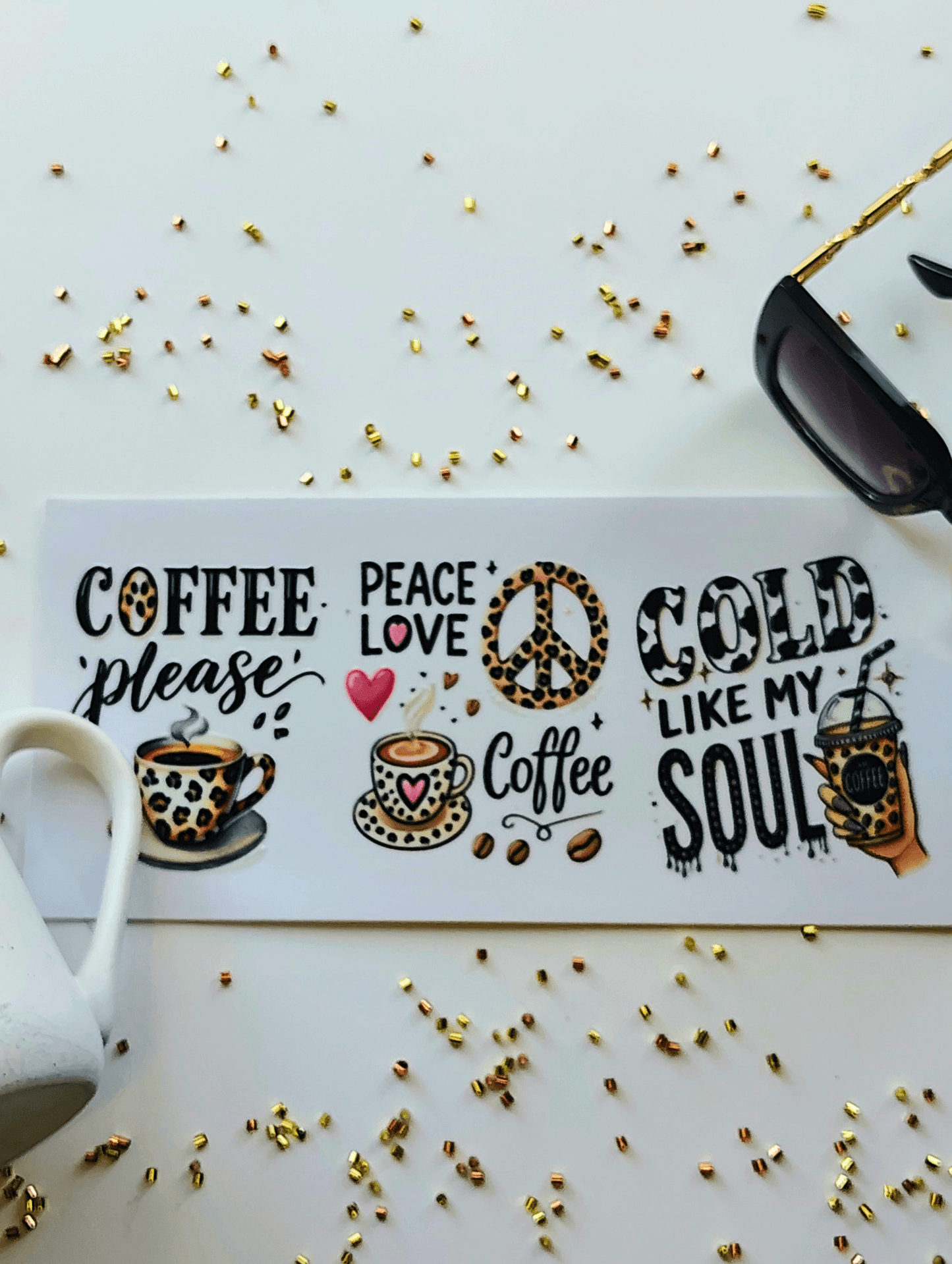 Trendy glass with quote