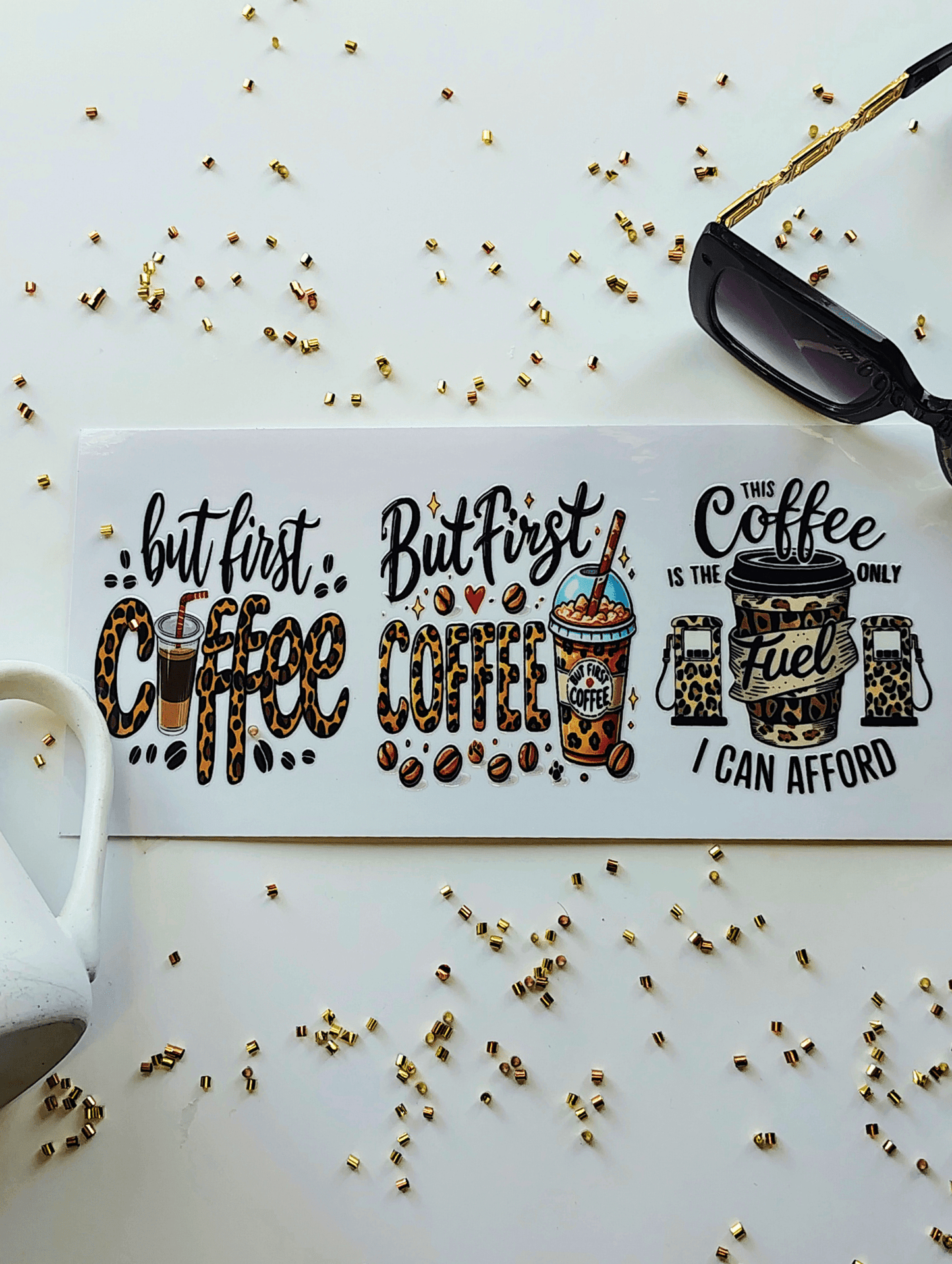 Trendy glass with quote 