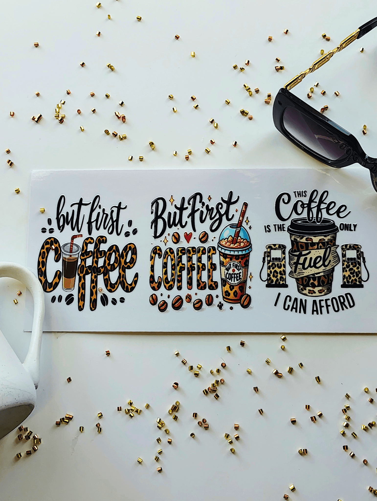 Trendy glass with quote 
